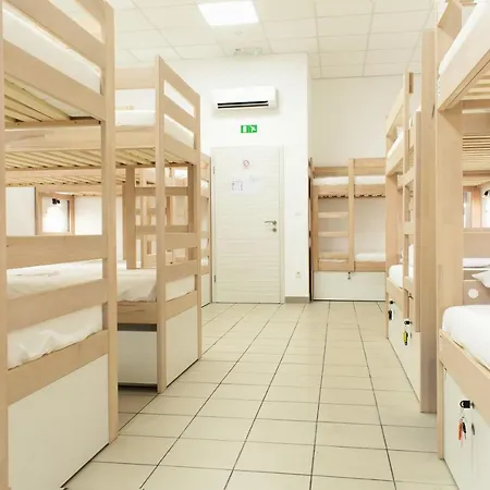 Хостел Gravitas