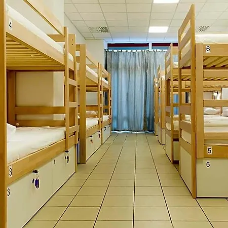 Gravitas Hostel Σπλιτ