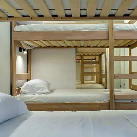 Gravitas Hostel