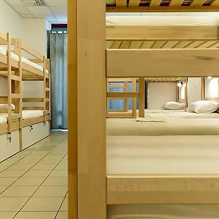 Hostel Gravitas Σπλιτ