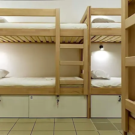Gravitas Hostel Σπλιτ