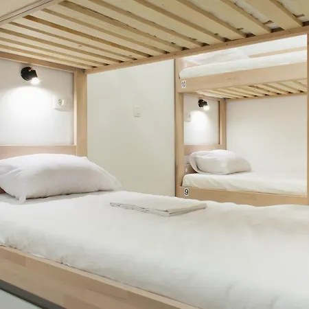 Gravitas אכסניה ספליט